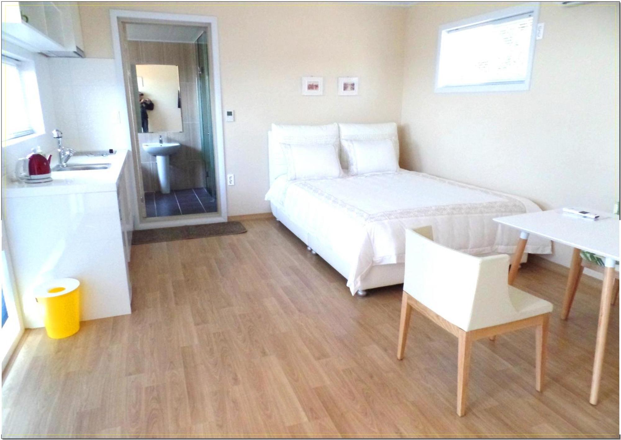 Jubilee Chalet Seogwipo Zimmer foto