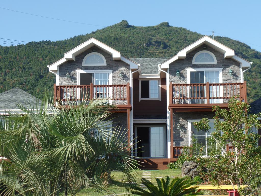 Jubilee Chalet Seogwipo Exterior foto
